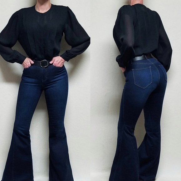 Vintage 70s Diane Von Furstenberg Black Sheer Chiffon Pleated Button Up Blouse 8 - Picture 1 of 16